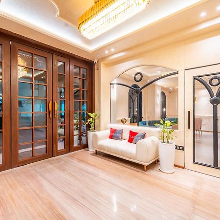Playsales Scarlet Vijay Nagar Indore Eksteriør bilde